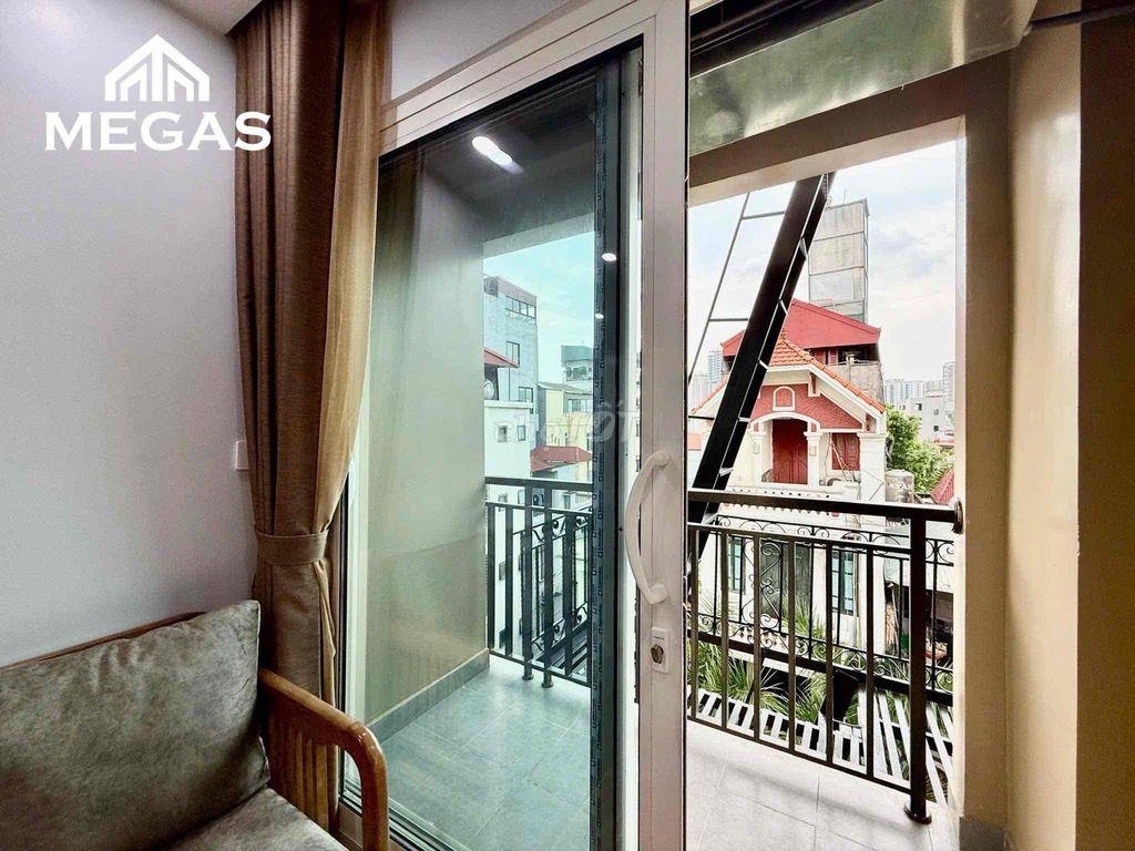1n1k, ô tô đỗ cửa, full nội thất cao cấp, nhà mới, gần Lotte Tây Hồ,