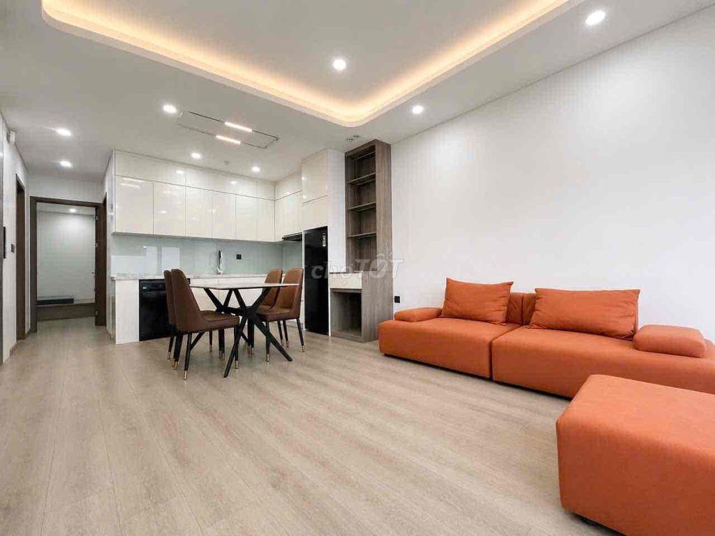 2N1K ô tô đỗ cửa SIÊU TO SIÊU VIP FULL NỘI THẤT BAN CÔNG TO RỘNG