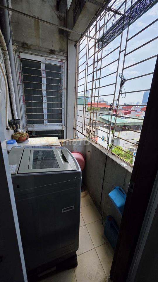 Cho thuê căn hộ CCMN 1N1K full đồ, có ban công giá 5M ngõ 225 Quan Hoa