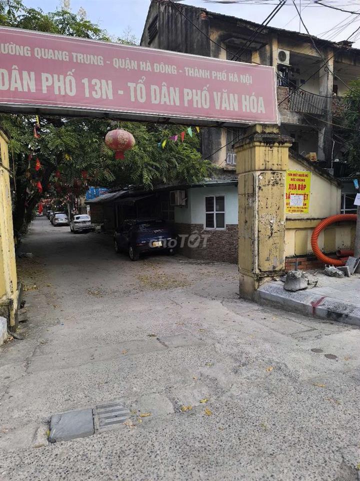 cho thuê nhà tầng một khu tập thể 3 tầng