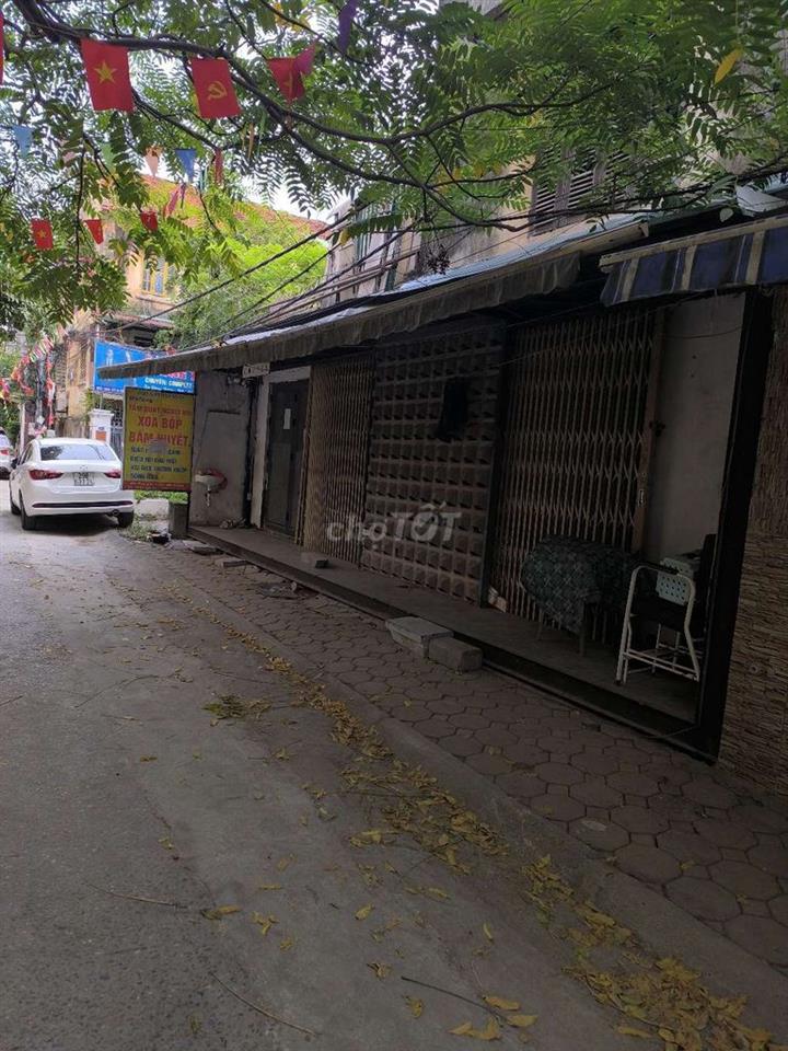 cho thuê nhà tầng một khu tập thể 3 tầng