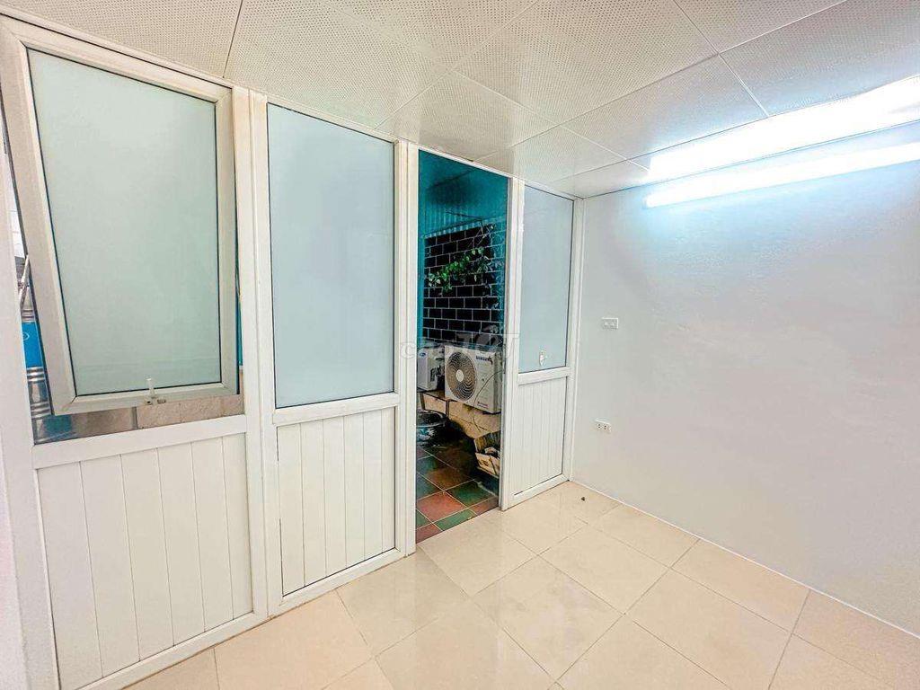 Chính chủ bán gấp nhà ngõ Gốc Đề 30m2 5 tầng 6tỷ3