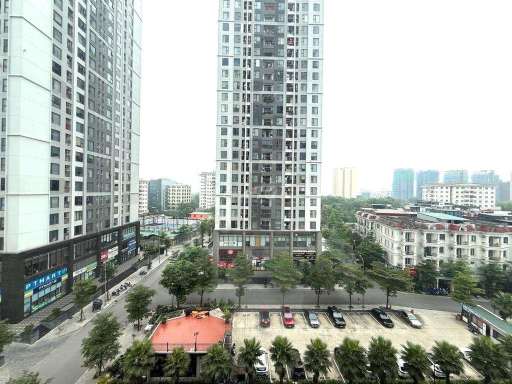 Bán gấp căn 2N2WC Rose Town 79 Ngọc Hồi 
