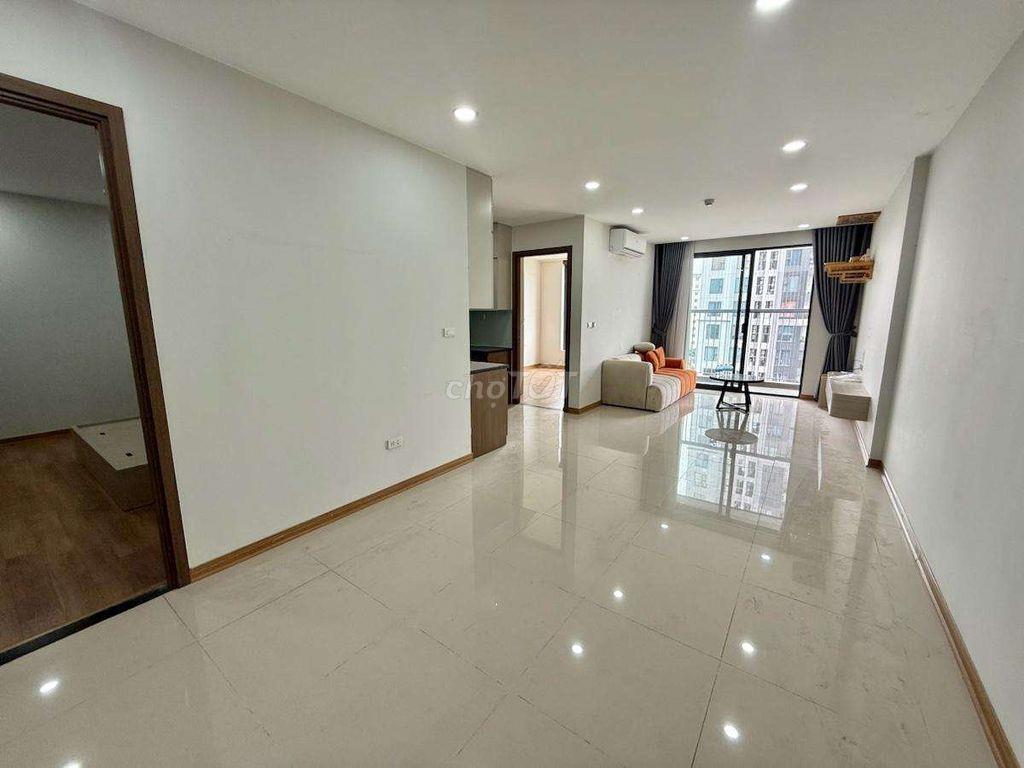 Bán gấp căn 2N2WC Rose Town 79 Ngọc Hồi 