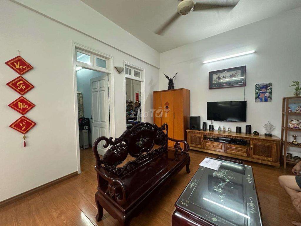 Bán gấp căn hộ 3 ngủ 98m2 tại Hoàng Đạo Thúy chỉ hơn 5 tỷ