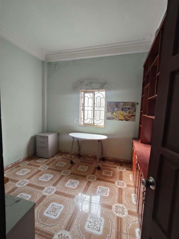 Cho thuê nhà riêng 35m2 4 tầng 5 ngủ tại 282 Kim Giang giá 11 triệu