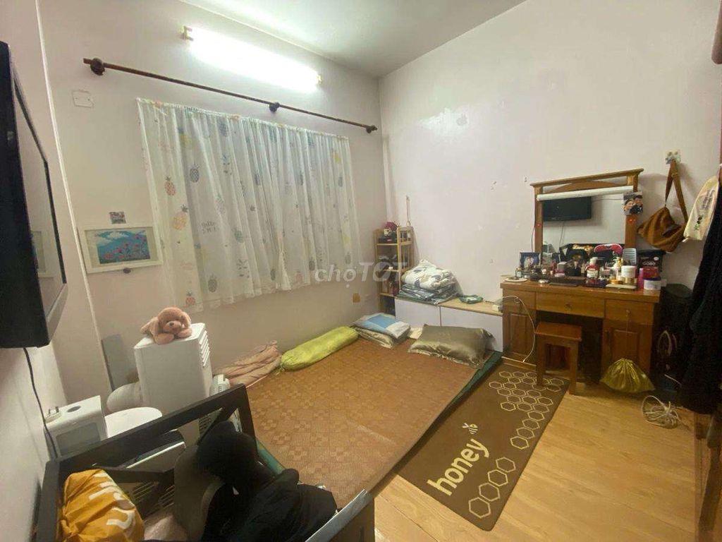 Bán gấp căn hộ 65m2, 2 ngủ tại Đặng Xuân Bảng, Hoàng Mai nhỉnh 3 tỷ