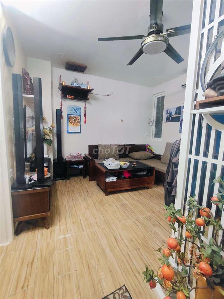 Bán căn hộ chung cư mini sổ chung , 2 ngủ, Hoàng Đạo Thành hơn 2 tỷ