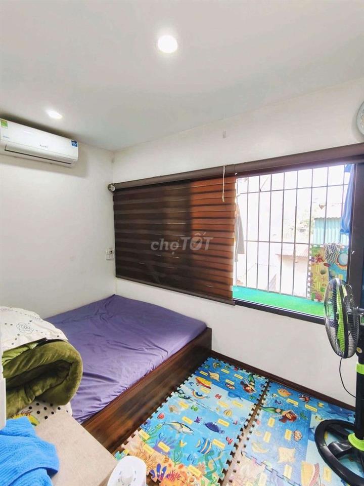 Bán gấp căn hộ góc 3 ngủ 80m phố Doãn Kế Thiện Cầu Giấy chỉ hơn 3 tỷ
