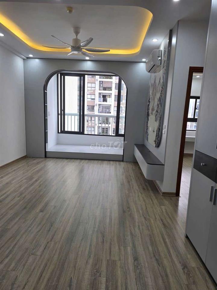 Bán gấp căn góc 75m2 2 ngủ, 2 WC tại Hoàng Đạo Thành, Thanh Xuân