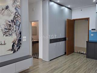 Bán gấp căn góc 75m2 2 ngủ, 2 WC tại Hoàng Đạo Thành, Thanh Xuân