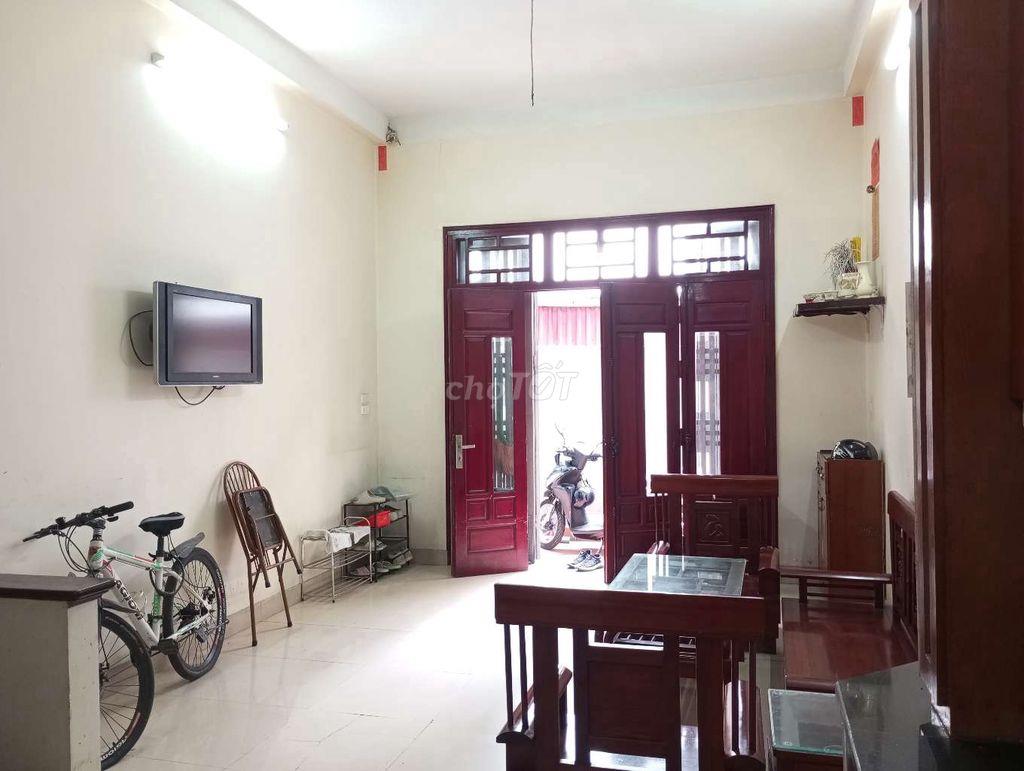 Cho thuê nhà Trần Nguyên Đán FULL NỘI THẤT xách vali vào ở NGAY!