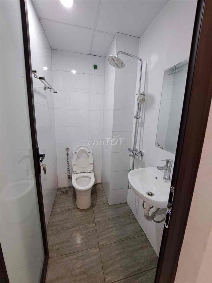 em chính chủ cần cho thuê nhà ở  Thị Trấn quang Minh đồ đạc đã có sẵn