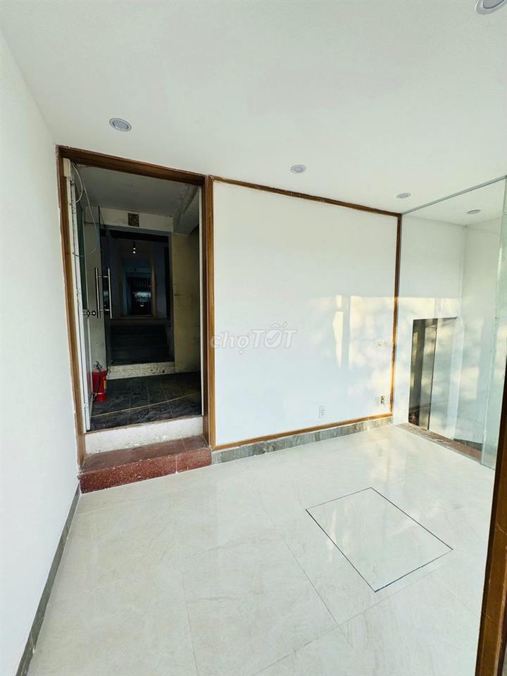 🏠 CHO THUÊ MẶT BẰNG KINH DOANH ĐẸP – 256 NGHI TÀM, TÂY HỒ