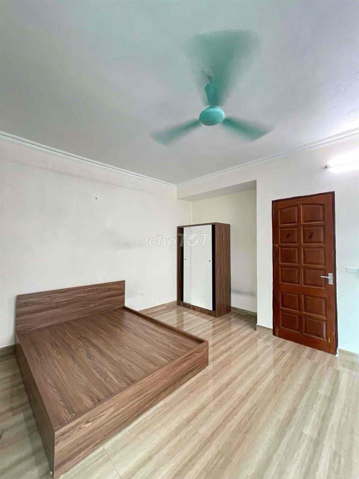 Chuyển công tác cần nhượng phòng ở Phú Thượng