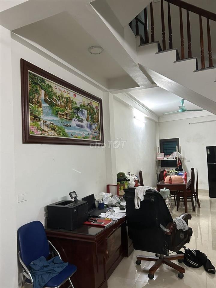 Căn nhà 3 tầng 50m2 tại Thượng Đình, xã Thường Tín giá 4.85 tỷ 