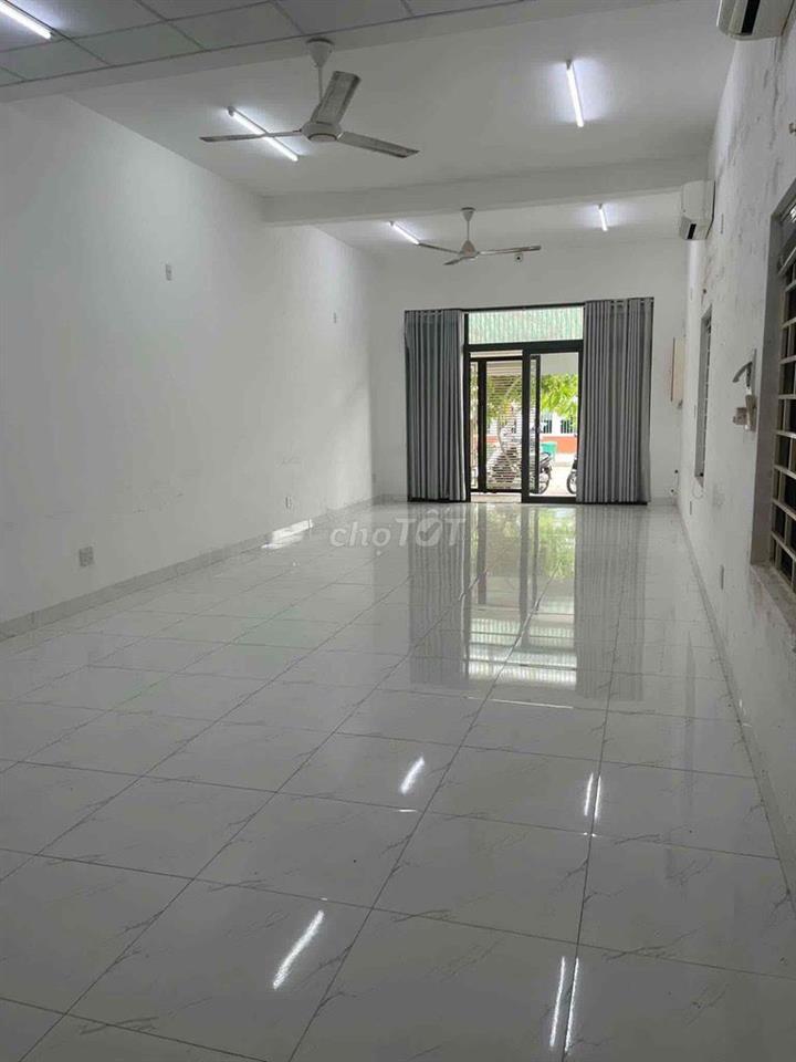 Bán Nhà Trịnh công Sơn Trung tâm Phố