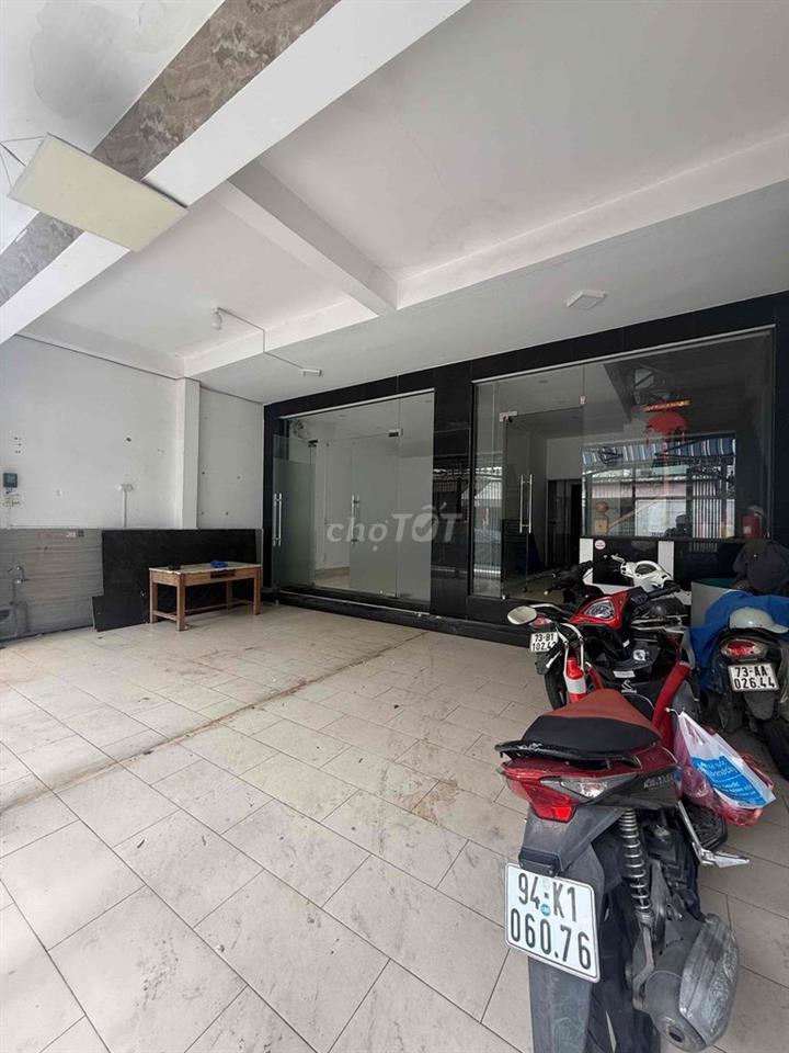 Cho thuê nhà 4 Tầng đường Lê Thị Xuyến Thanh Khê