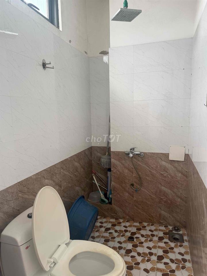 Cho thuê nhà 4 Tầng đường Lê Thị Xuyến Thanh Khê