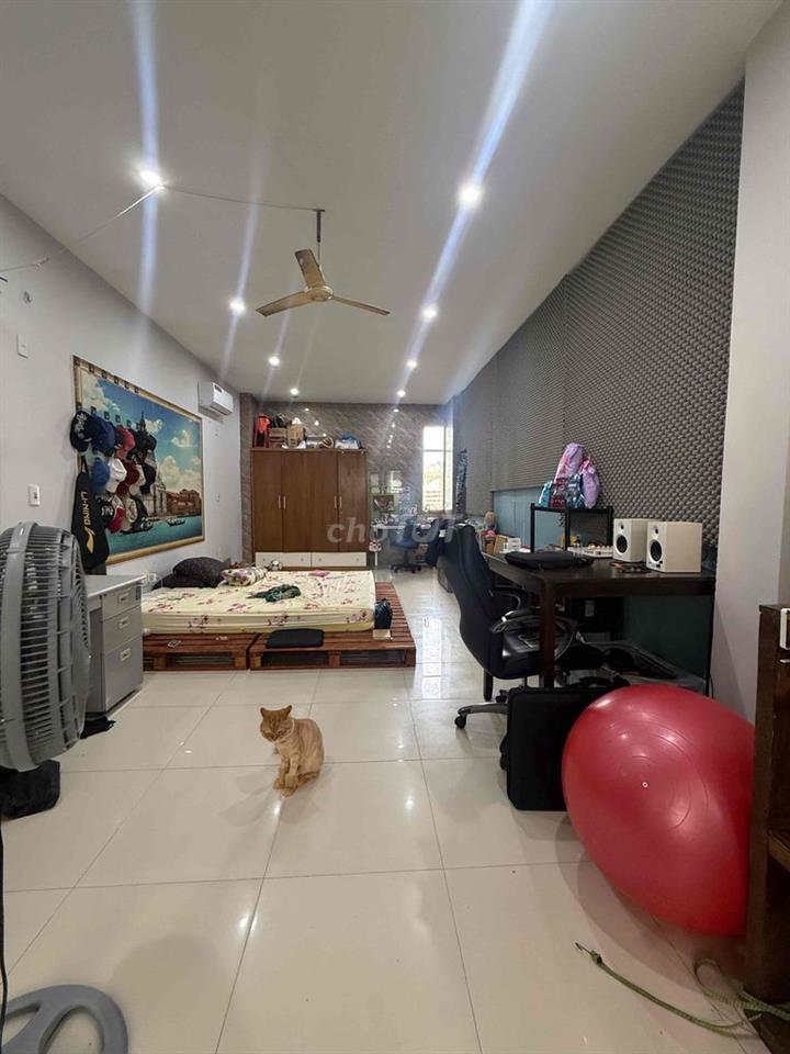 Cho thuê nhà 4 Tầng đường Lê Thị Xuyến Thanh Khê