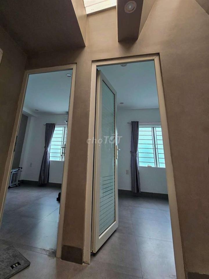 [CHO THUÊ 1 PHÒNG NGỦ TRÊN TỪNG LỮNG - GẦN BẾN XE TT ĐÀ NẴNG]