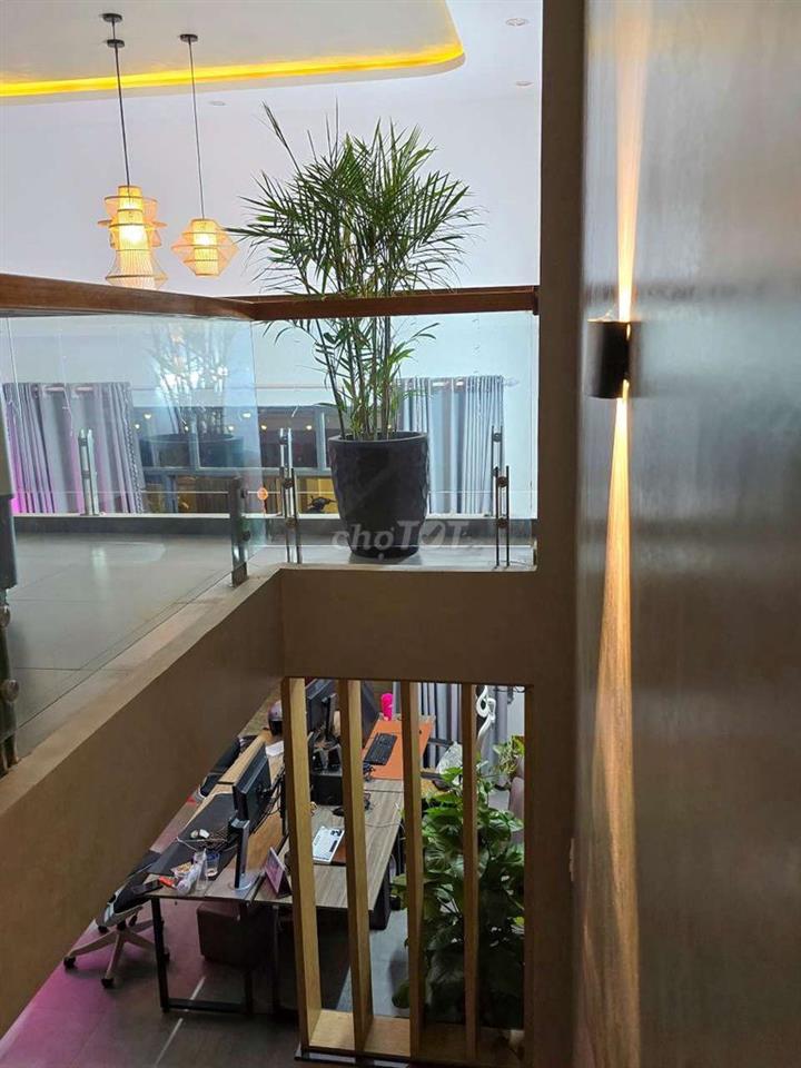 [CHO THUÊ 1 PHÒNG NGỦ TRÊN TỪNG LỮNG - GẦN BẾN XE TT ĐÀ NẴNG]