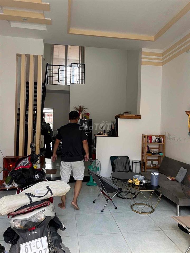 CẦN BÁN NHÀ GẦN SIÊU THỊ GO - CHÍNH CHỦ