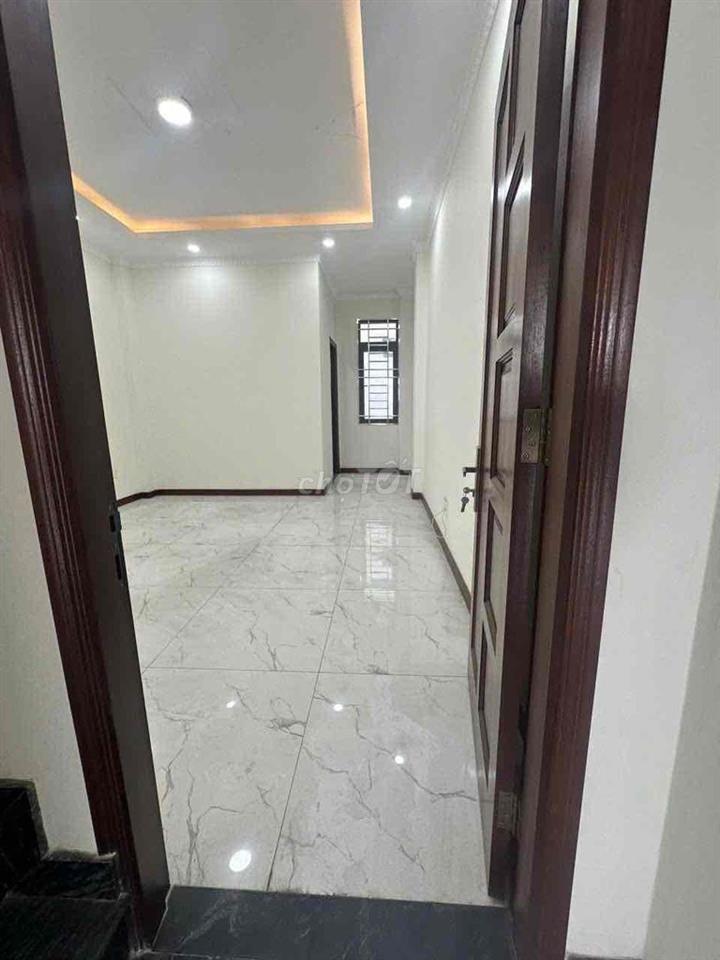 Bán Nhà Mặt Tiền Kinh Doanh