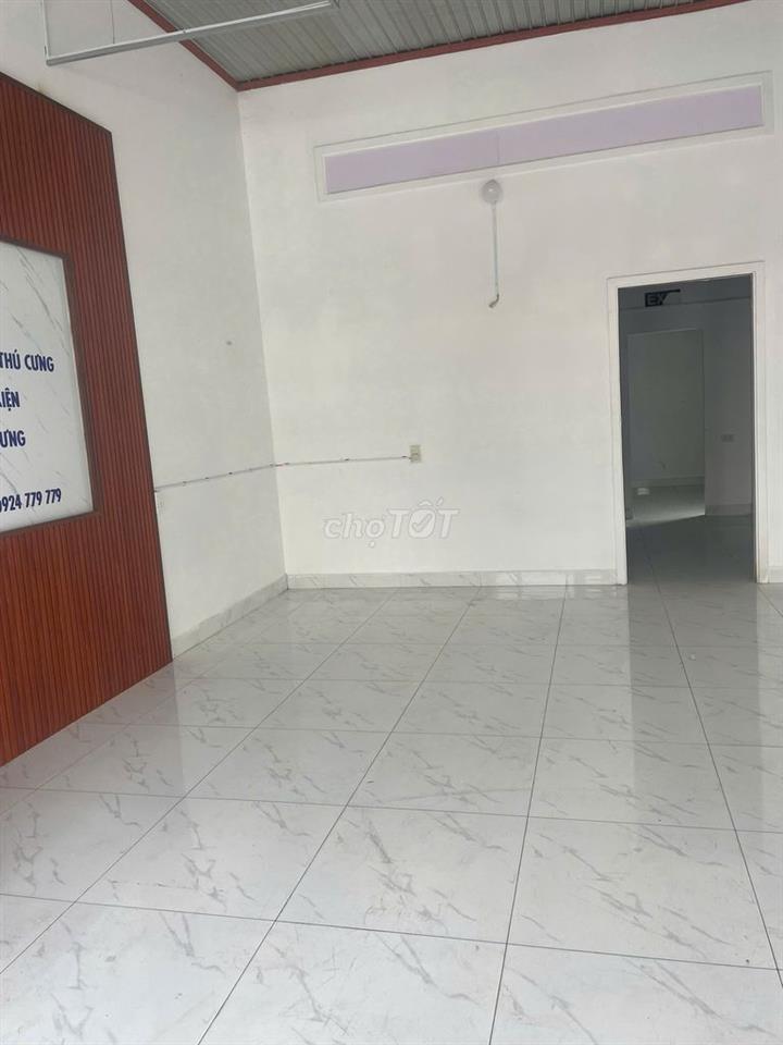 Cho thuê MB KD võ thị Sáu, 10tr/ tháng