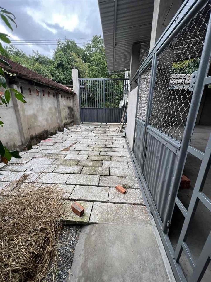 🏭 CHO THUÊ KHO 300M² GẦN KDL ĐẠI NAM – CHỈ 15 TRIỆU/THÁNG – CONTAINER