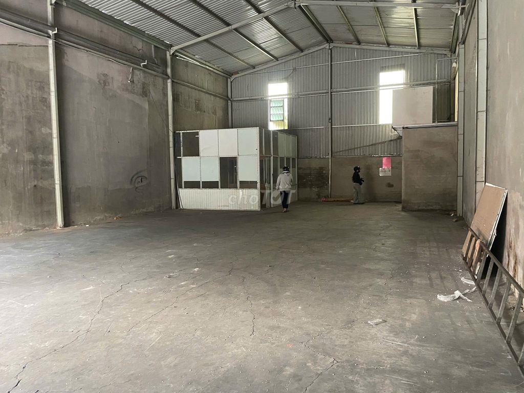 cho thuê kho 200m, Gần KCN sống thần, 19tr/ tháng