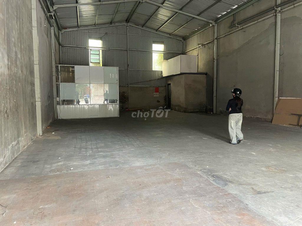 cho thuê kho 200m, Gần KCN sống thần, 19tr/ tháng