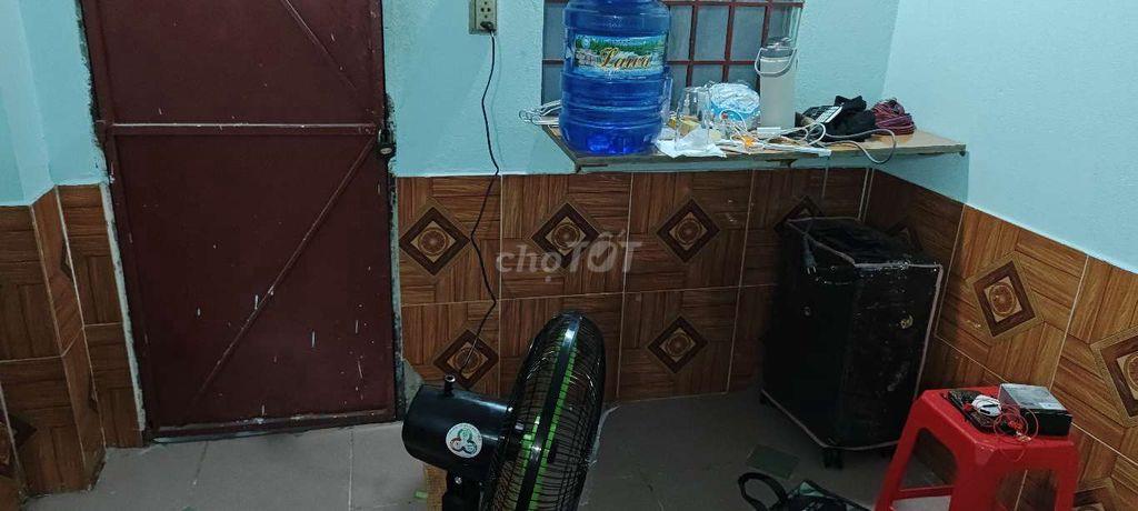pass phòng cọc 1tr hoặc 900k là đc