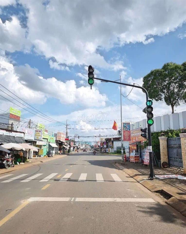 Đất nền Bình Lộc Đường Bê tông 16m với 135m2 thổ cư sổ riêng.