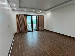 Cho thuê nhà mặt đường Quán Nam
