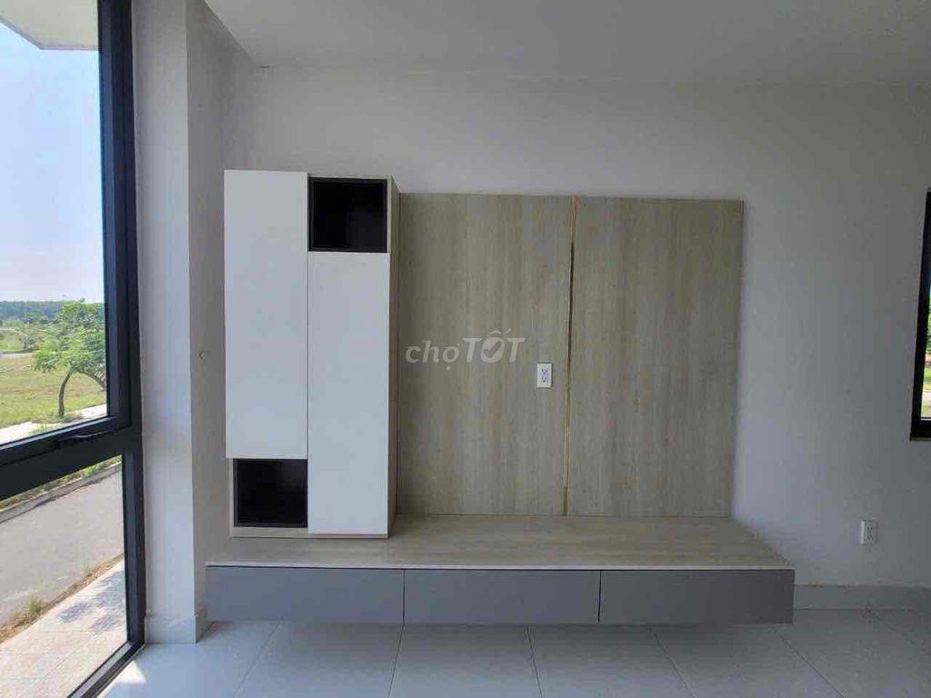 Nhà Phố Làng Sen
