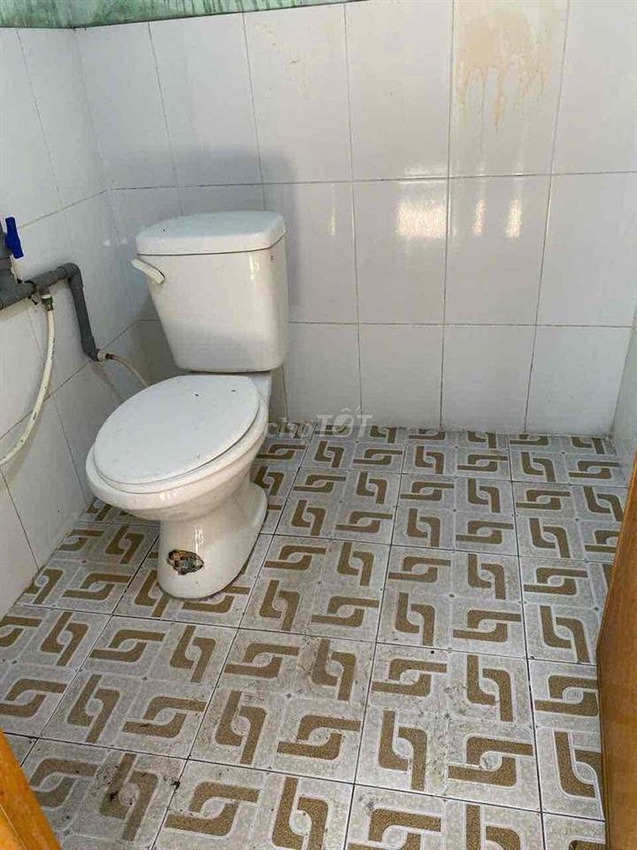 Nhà mặt tiền cho thuê nguyên căn