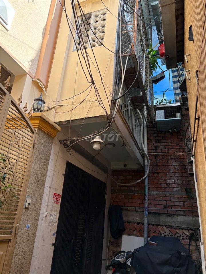 🏡 BÁN NHÀ QUẬN 1 – GIÁ 7,2 TỶ, CÒN THƯƠNG LƯỢNG CHO KHÁCH THIỆN CHÍ! 🔥
