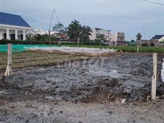 Bán đất thổ cư 138 m2, Sổ hồng riêng cập KDC Long Hòa 9.9 tr/1m2