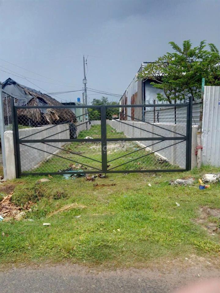 Mặt tiền đường Giồng Lớn 