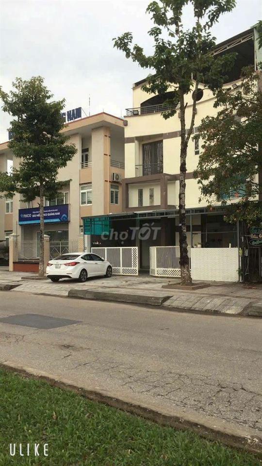 📣📣HẠ BÁN 1,5 Tỷ CĂN 4TẦNG NGANG 10 VỚI DTSD 570mv sàn HÙNG VƯƠNG