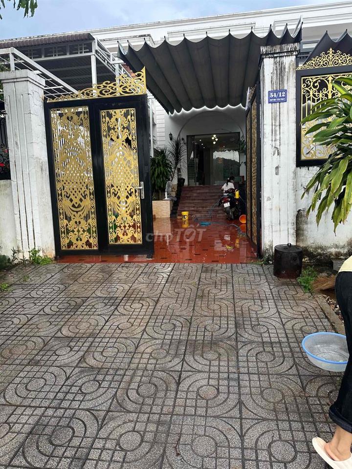BÁN NHÀ ĐẤT