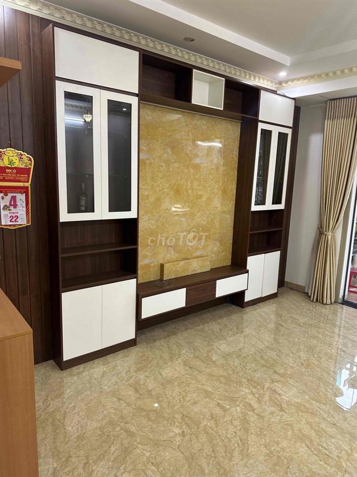 BÁN NHÀ ĐẤT