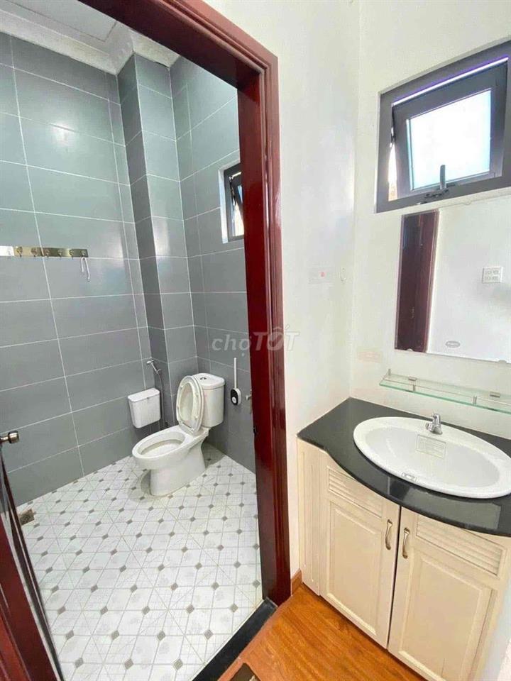 ❇️ Cho thuê nhà 1lầu hẻm 14Bà Huyện Thanh Quan Sau lưng Vincom H.Vương