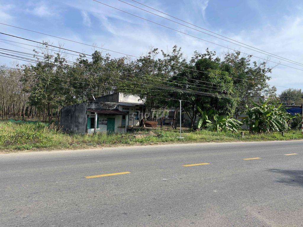 Bán nhà mặt tiền
