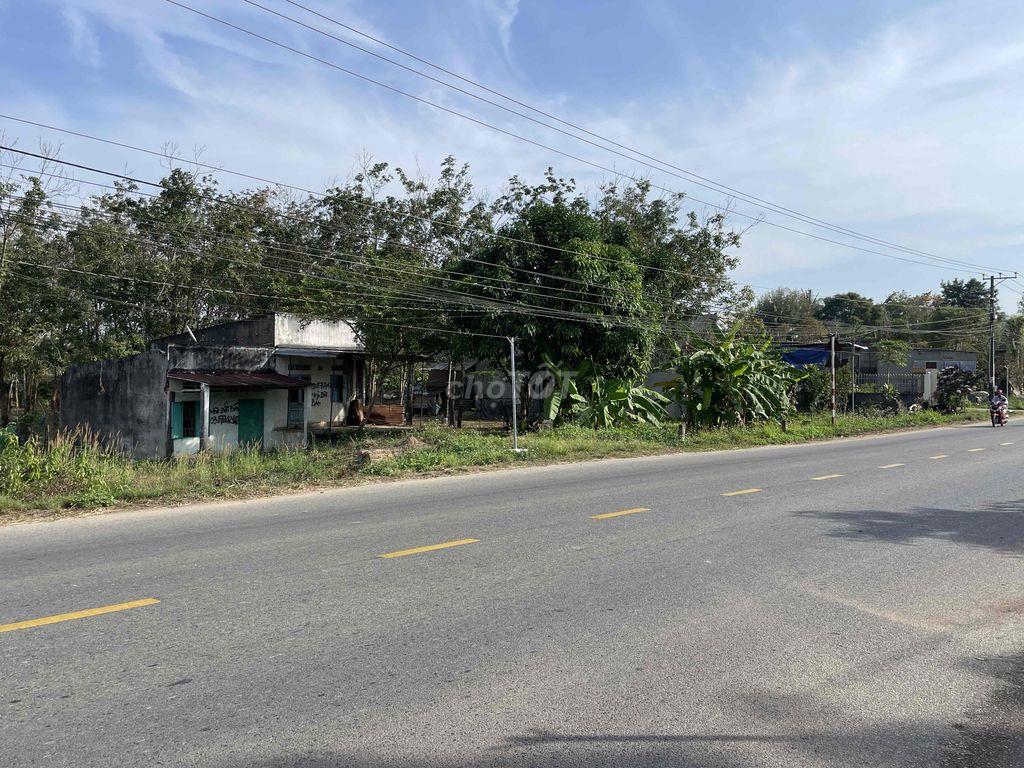 Bán nhà mặt tiền