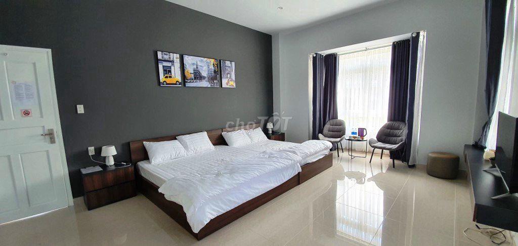 BT129 Phường 10, diện tích 1414m2 có 11 phòng ngủ, giá bán 65 tỷ