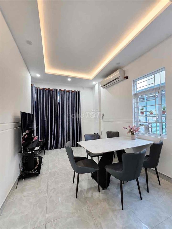 BÁN GẤP NHÀ MẶT TIỀN ĐƯỜNG TRẦN THỊ KỶ - QUY NHƠN