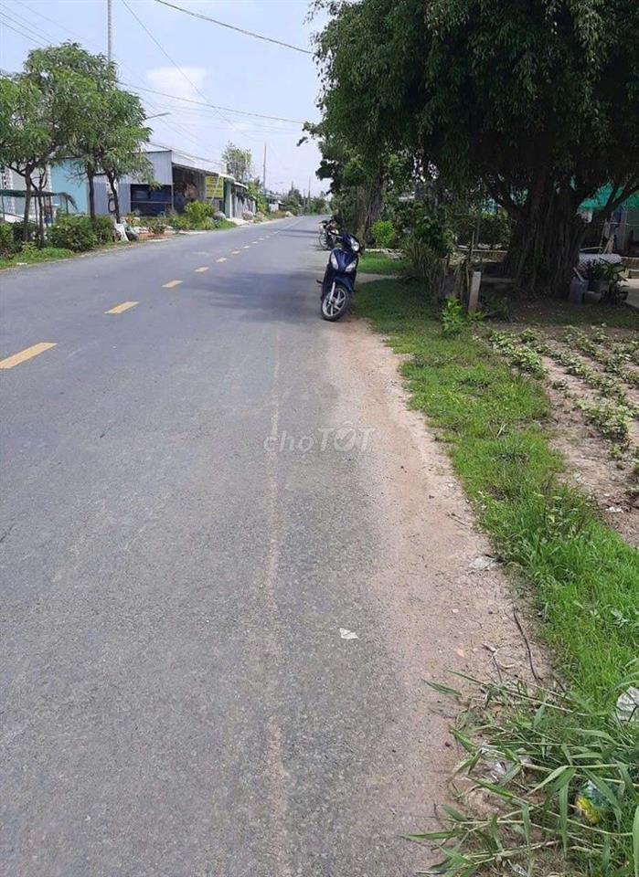 KẸT TIỀN BÁN GẤP ĐẤT MẶT TIỀN HUYỆN LỘ 07 GỎ CÔNG TIỀN GIANG