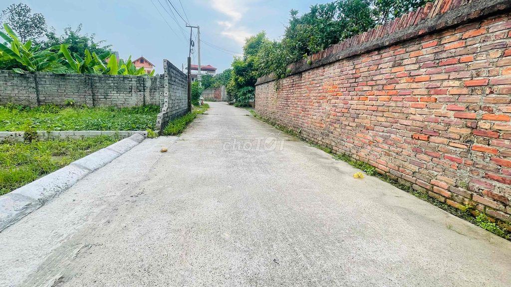 Đất đẹp F0 chia lô từ 750tr thổ cư tại Hiệp Hoà Bắc Giang